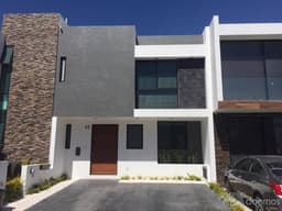 CASA EN RENTA, CASA FUERTE