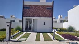 La Firma Real State Vende Casa Nueva modelo Dione al Sur-Oriente en Lunaria
