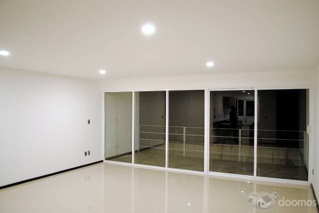DEPARTAMENTO CON BALCÓN — foto 1