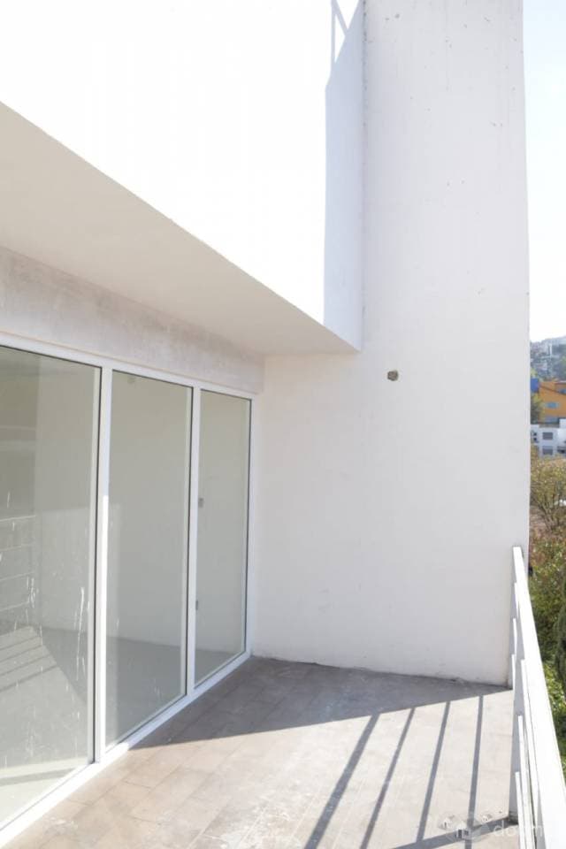 DEPARTAMENTO CON BALCÓN — foto 3