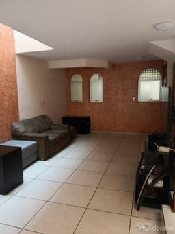 CASA EN VENTA CERCA DEL CLUB CAMPESTRE EN VENTA $2,700,000