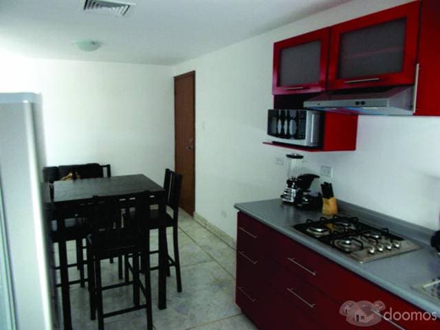 Bonito y cómodo departamento amueblado — foto 4
