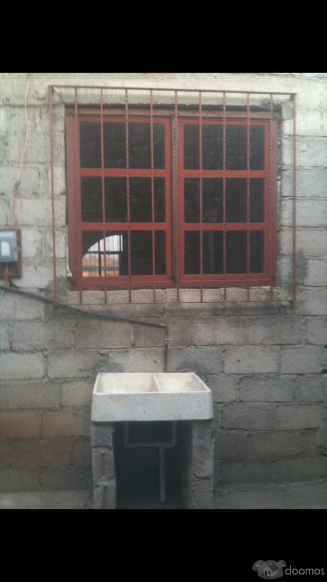 bonita CASA en obra gris — foto 3