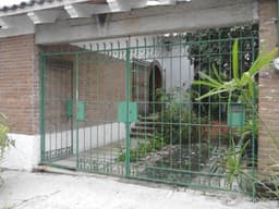 SE VENDE CASA