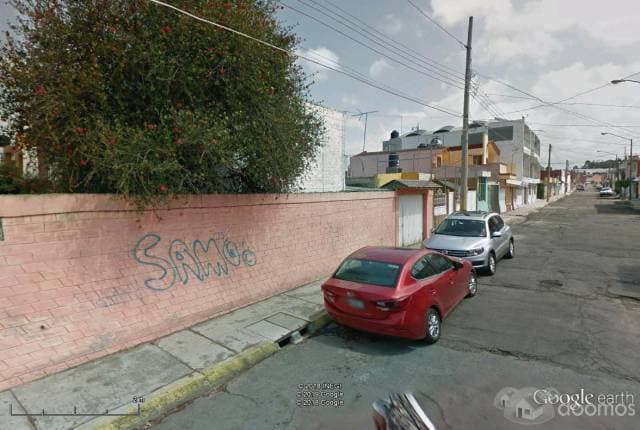 ¡AMPLIA CASA BIEN UBICADA EN RENTA!. — foto 2