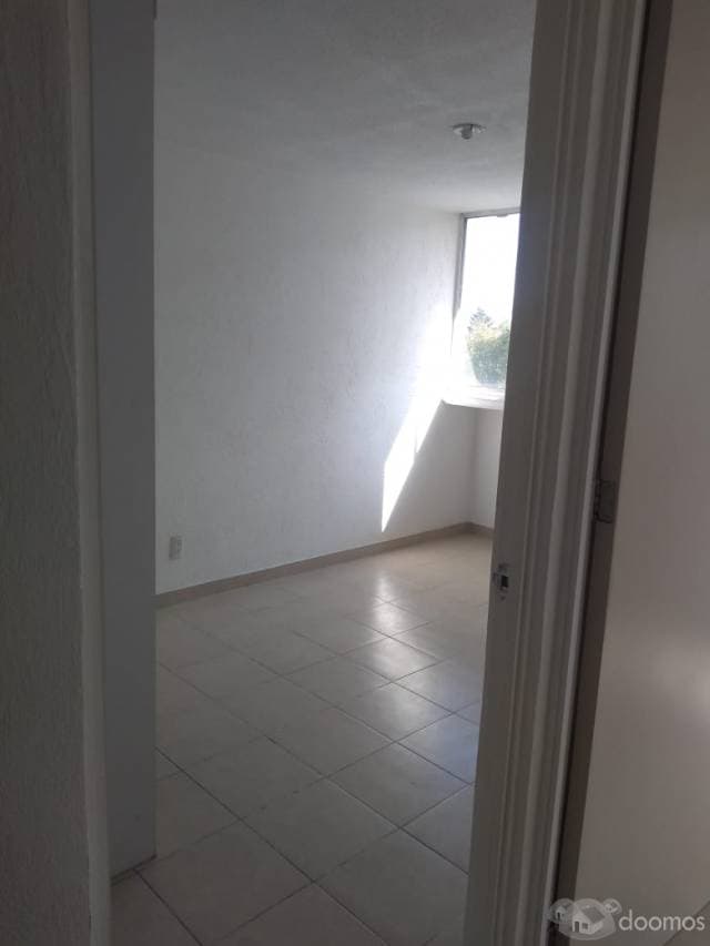 EXCELENTE DEPARTAMENTO EN RENTA — foto 2