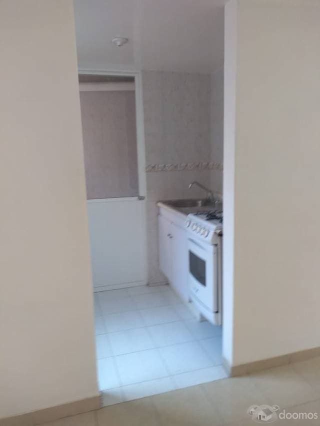 EXCELENTE DEPARTAMENTO EN RENTA — foto 4