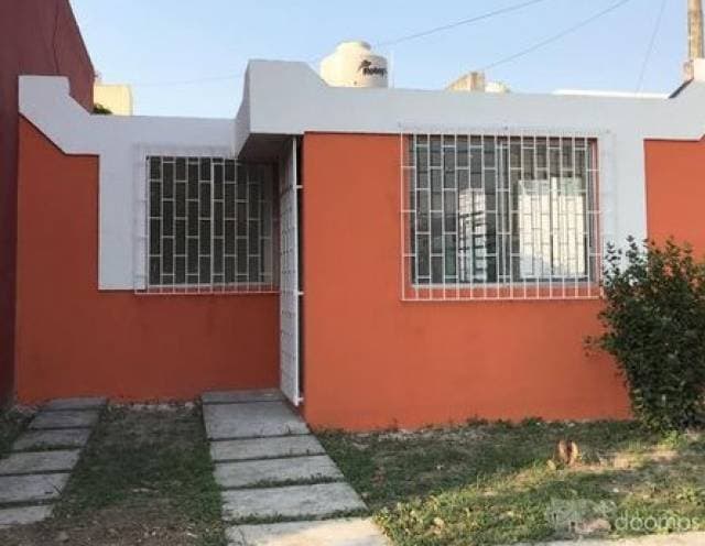 VENTA DE CASA EN EL BAJIO 1RA SECCION — foto 1