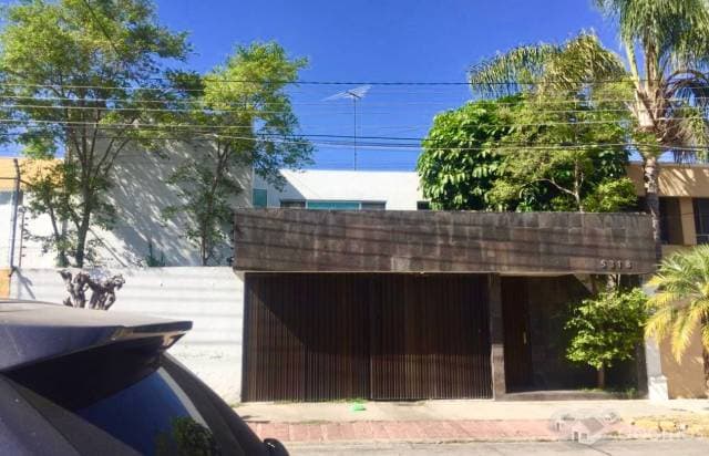 Casa en Jardines Universidad — foto 1