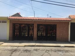 VENTA DE CASA EN CD. AZTECA