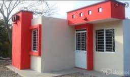 CASA EN VENTA EN LA CALLE LOS PINOS EN EL BAJIO PRIMERA SECCION