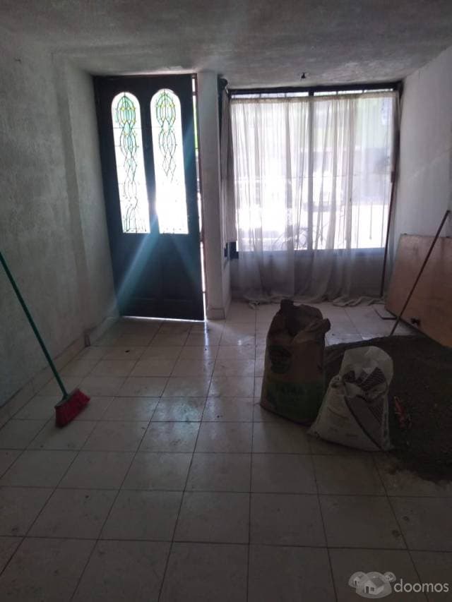 EXCELENTE CASA EN RENTA — foto 3
