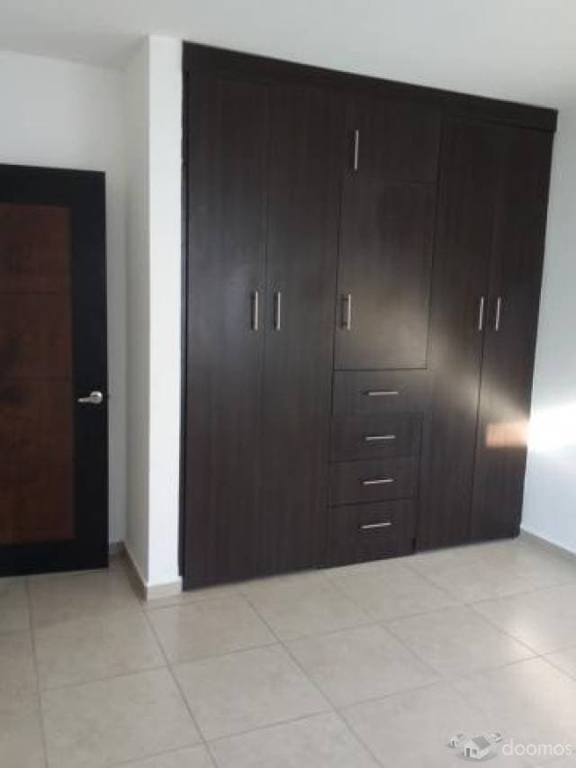 Casa en renta Irapuato Gto. dos plantas — foto 8