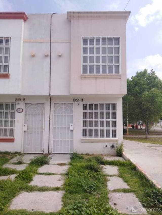 Casa Sola en Renta, en Bosques de Eucaliptos, Los Héroes Tecamac