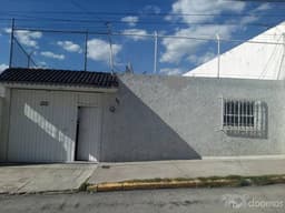Venta de casa en colonia Moctezuma, Zona de los Fuertes