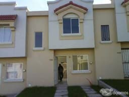 Se Renta casa en Urbi Residencial Tonala