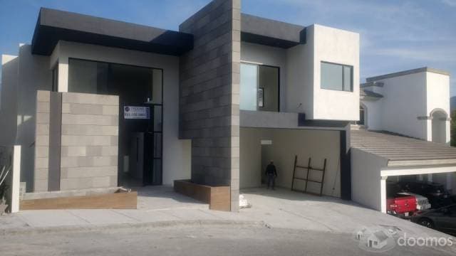 Venta de Casa en Valle Alto — foto 1