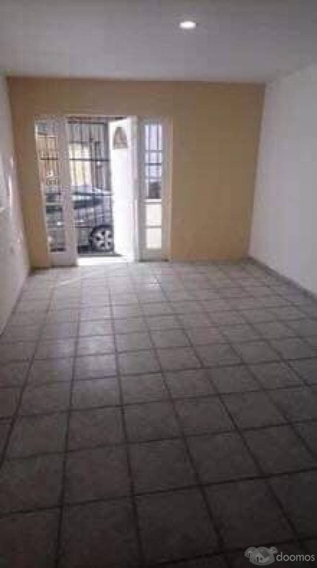AMPLIA CASA EN VENTA — foto 2