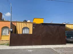 Casa en Venta en Arboledas Santa Maria Totoltepec