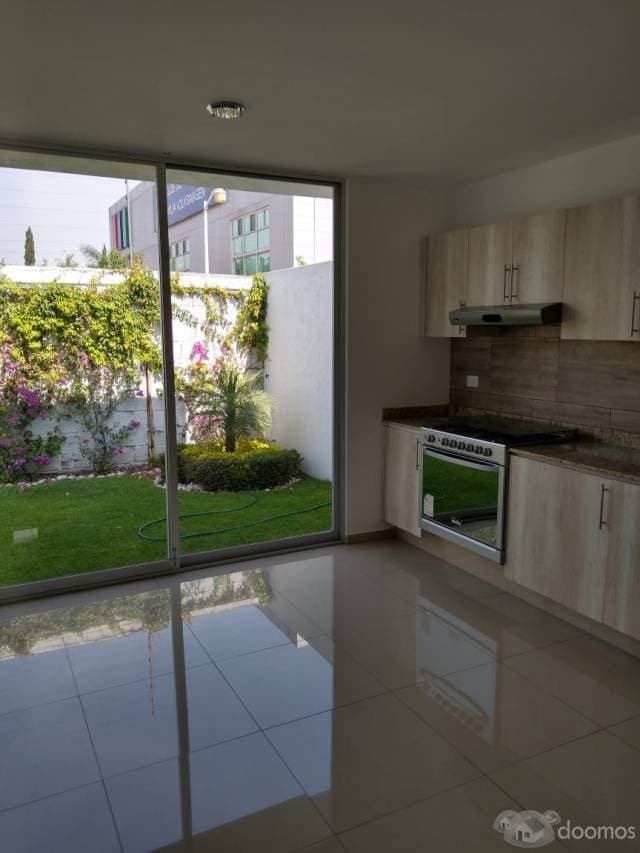 Excelente casa de 1 piso en Fracc. — foto 7