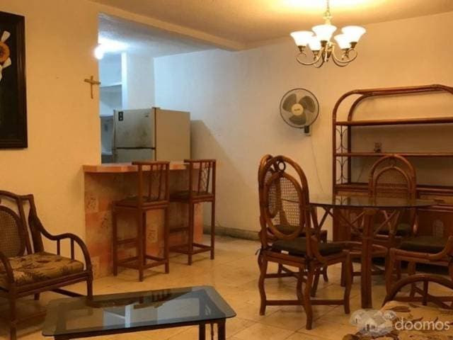 CÓMODA CASA DE UN PISO — foto 4