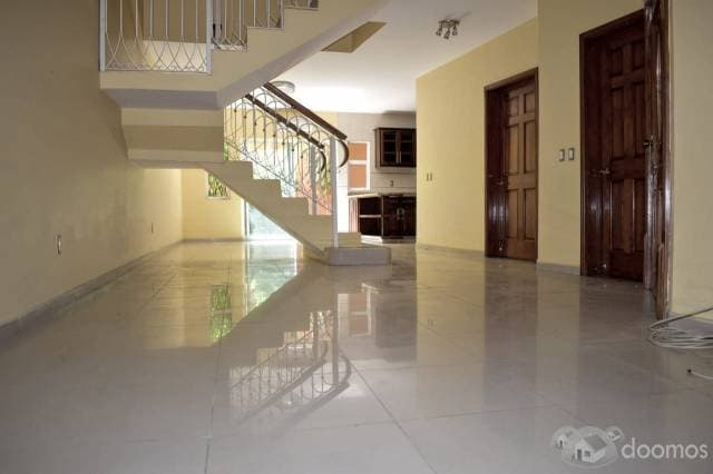 CASA EN VENTA ATRAS DEL HOSPITAL SILOE — foto 11