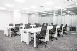 Espacio de oficina listo para usar para acomodar a un equipo en crecimiento de hasta 15 personas