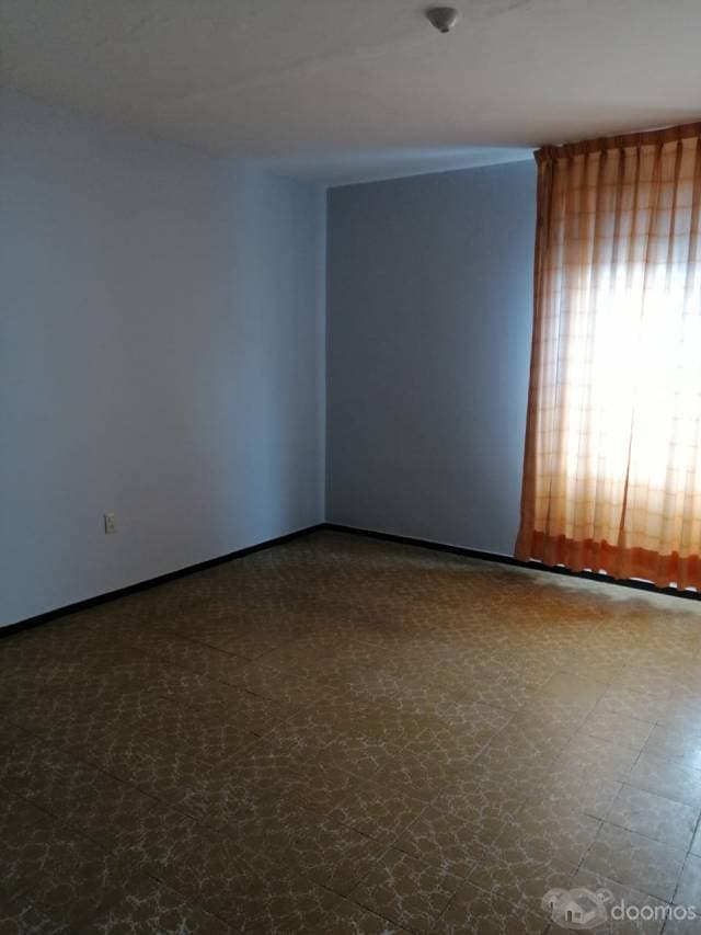 EN SANTA TERESITA VENTA DE CASA 9 RECAMARAS — foto 5