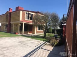 Casa estilo Campestre 611 terreno en Zinacantepec