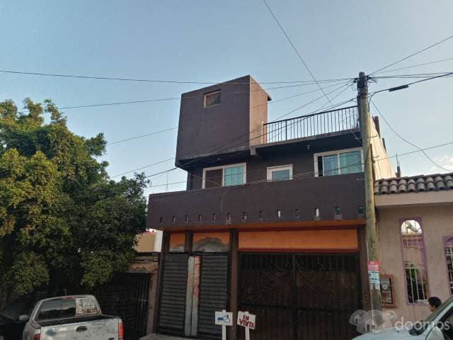 Casa en venta en Villa Fontana, Tijuana — foto 1