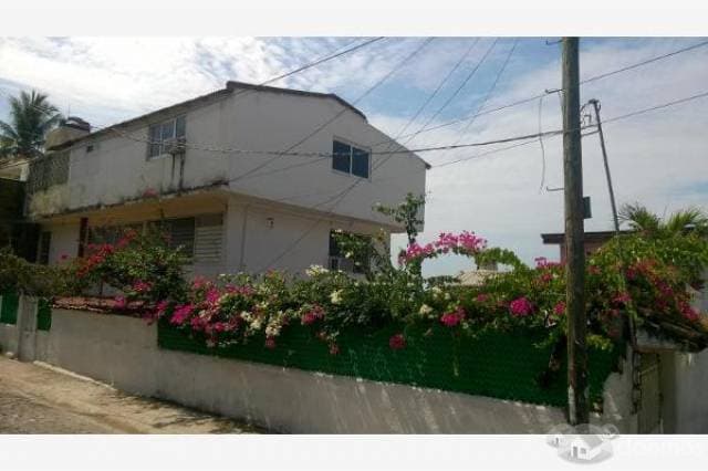 AMPLIA CASA EN VENTA EN COLONIA MORELOS — foto 1