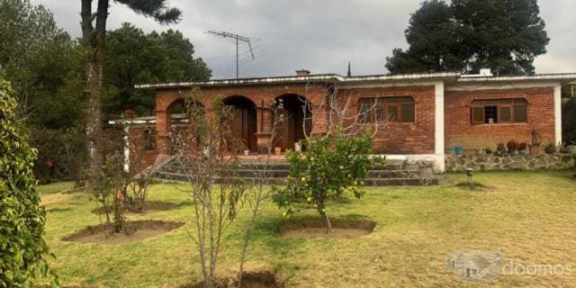 CASA CON TERRENO EN VENTA EN TLALMANALCO — foto 1