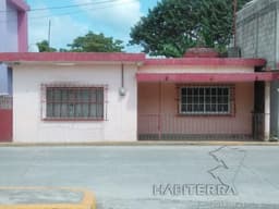 CASA EN VENTA EN TAMIAHUA, VERACRUZ