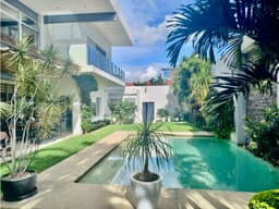 Residencia ubicada en la zona dorada de cuernavaca