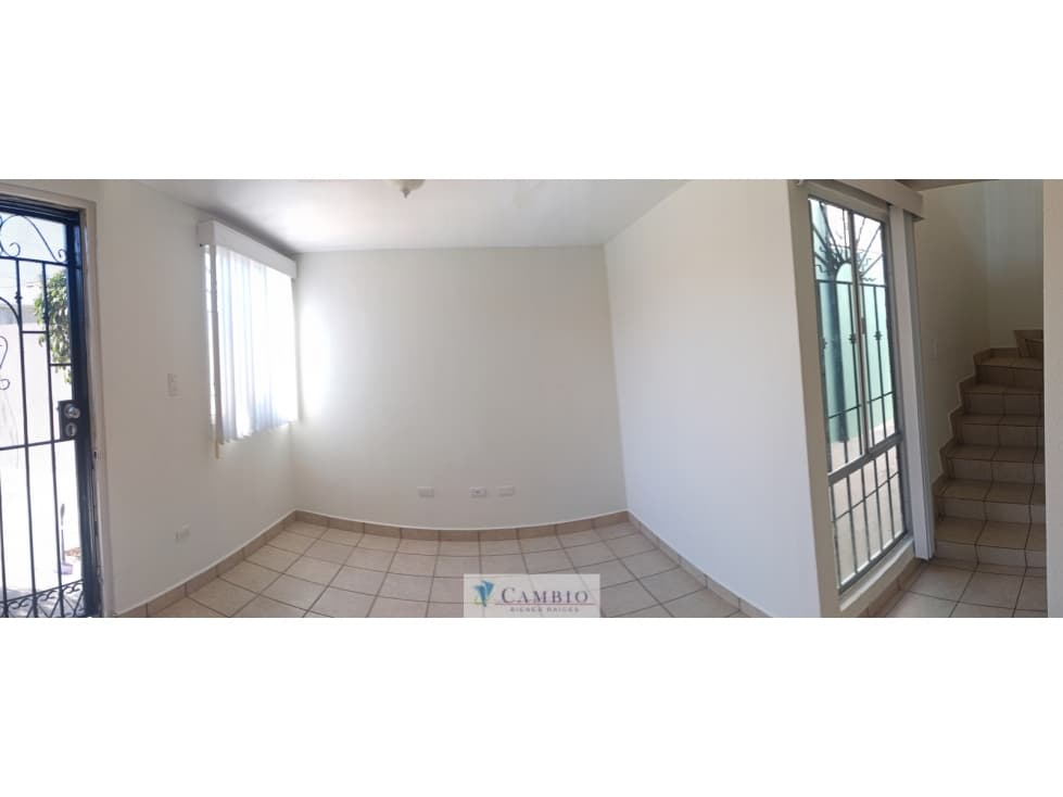 SE RENTA CASA EN PORTICOS DE SAN ANTONIO — foto 6