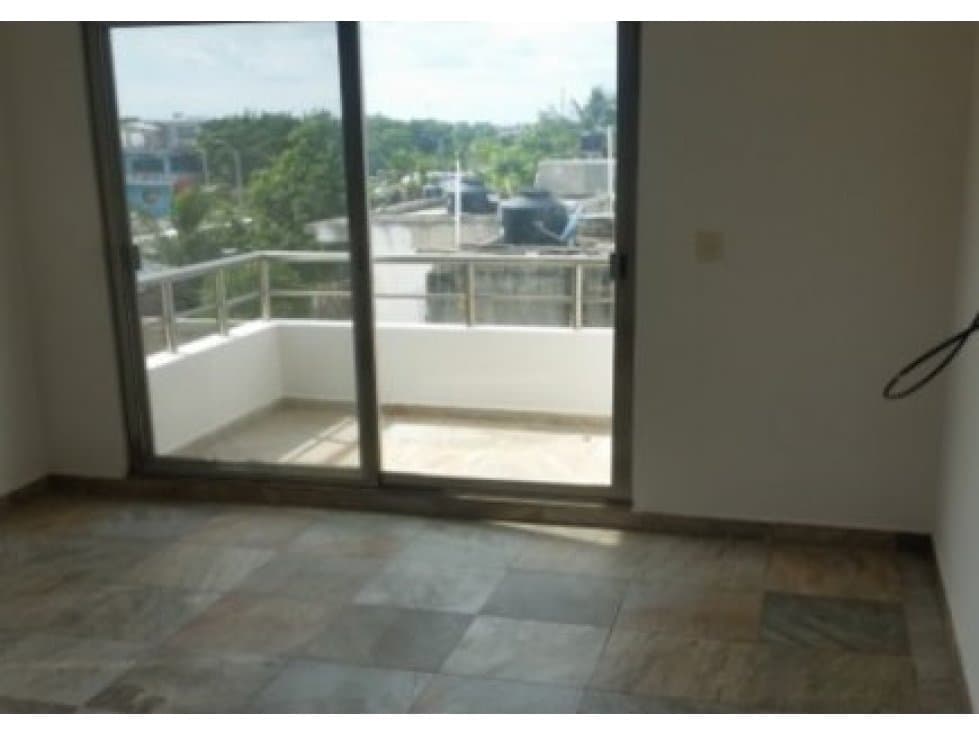 Edificio moderno y bien ubicado — foto 6