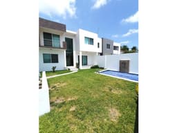 CASA MODERNA A DOBLE ALTURA, VISTA 180°