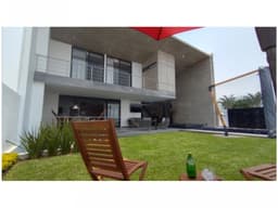 ESPECTACULAR CASA EN FRACC. LA CIMA, AL SUR DE CUERNAVACA