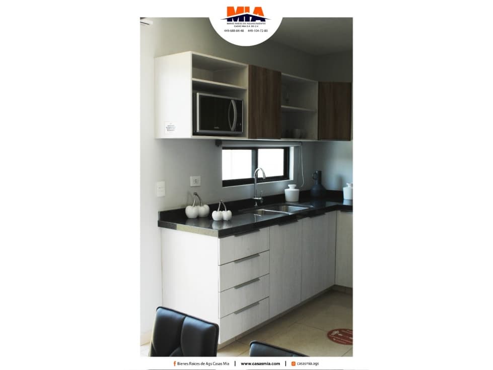 CASA EN VENTA AL NORTE (GI) — foto 2