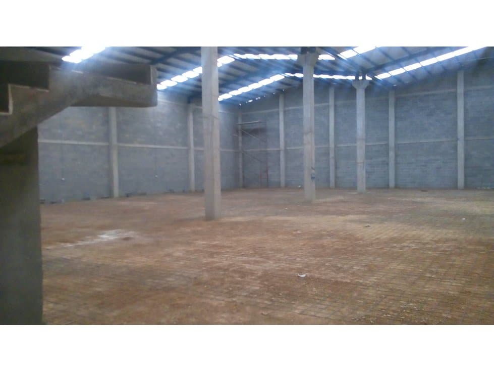 BODEGA INDUSTRIAL — foto 5
