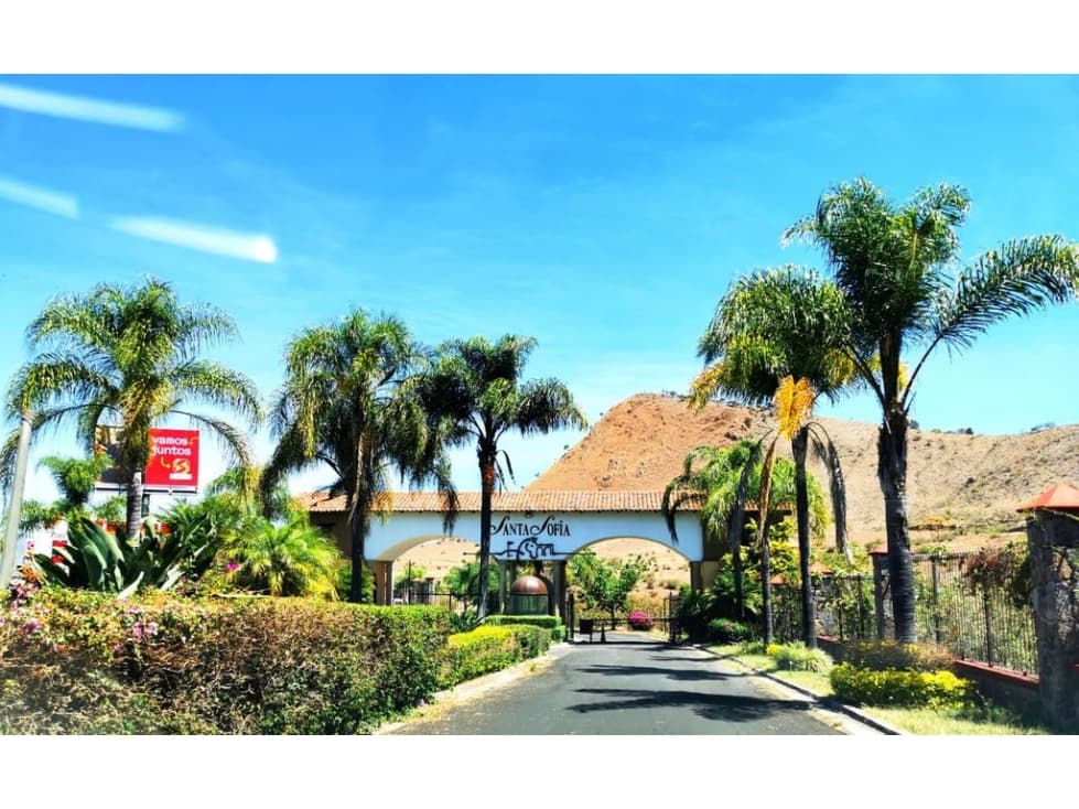 TERRENO EN VENTA EN SANTA SOFIA — foto 1