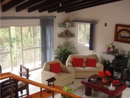 Venta de Casa Sola en Lomas Tzompantle