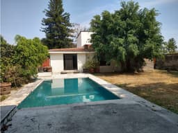 Venta de Casa Sola en Jardines de las Delicias