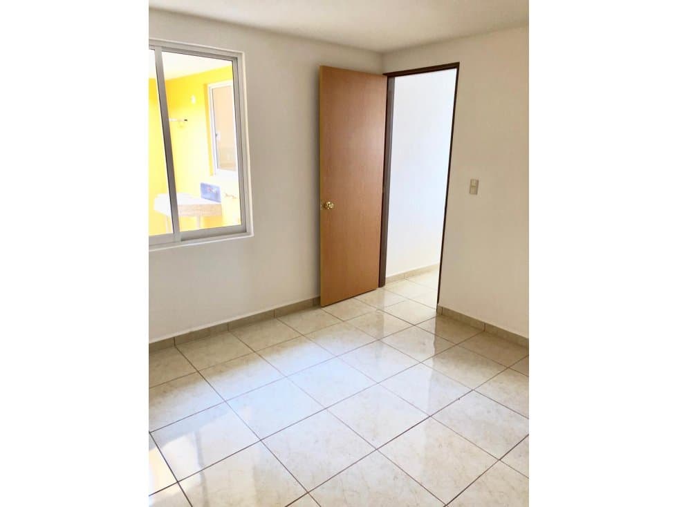 CASA EN VENTA REAL DE JOYAS (ESMERALDA 2N) — foto 4