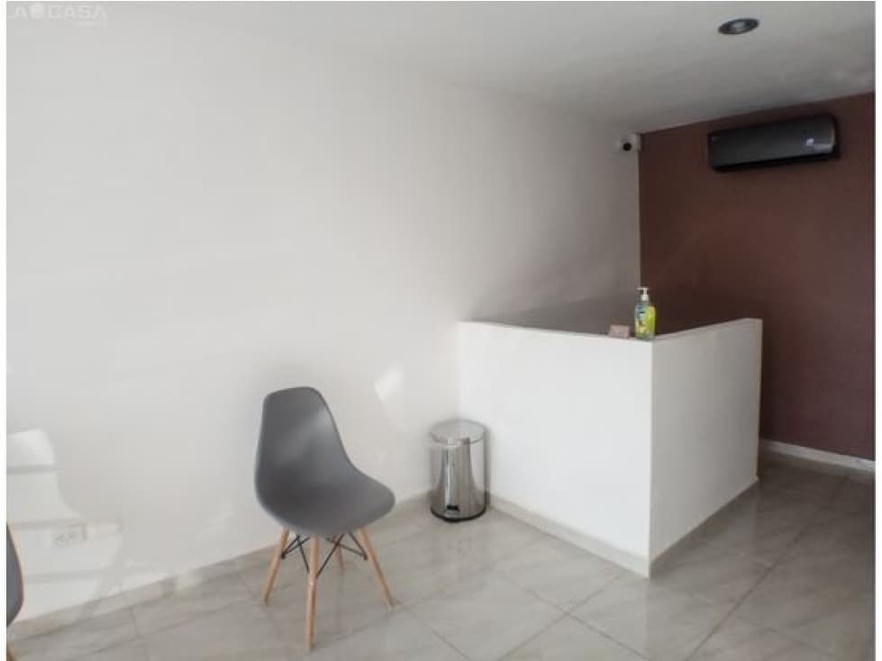 ESPACIO EN RENTA PARA CONSULTORIO — foto 3
