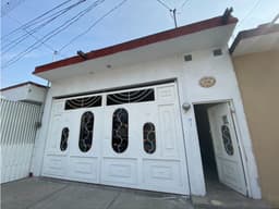 CASA HOTEL EN VENTA EN CUAUTLA COLONIA BURGOS