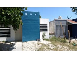 Casa AMUEBLADA en RENTA en CAUCEL