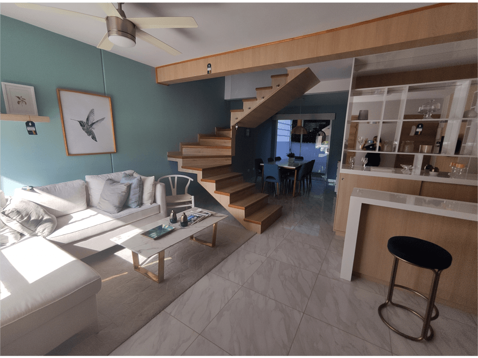 VENTA DE CASA EN RESIDENCIAL SANTA ANA — foto 2