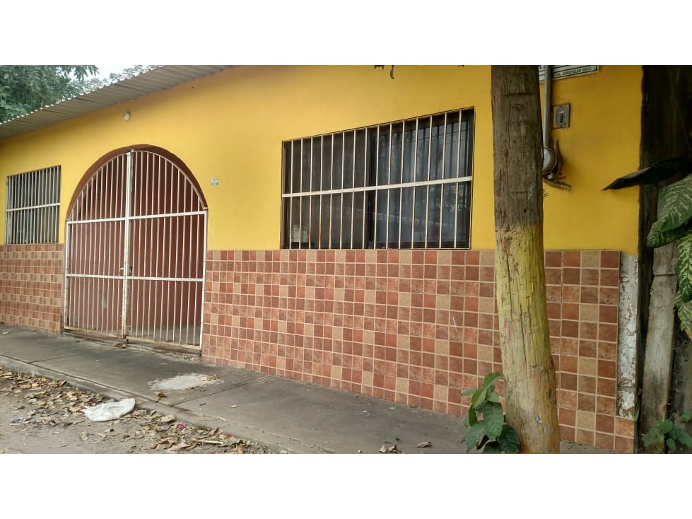 VENTA DE CASA EN AMAPOLAS — foto 2