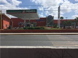 LOCALES EN RENTA TIENDA SMART SANTO DOMINGO